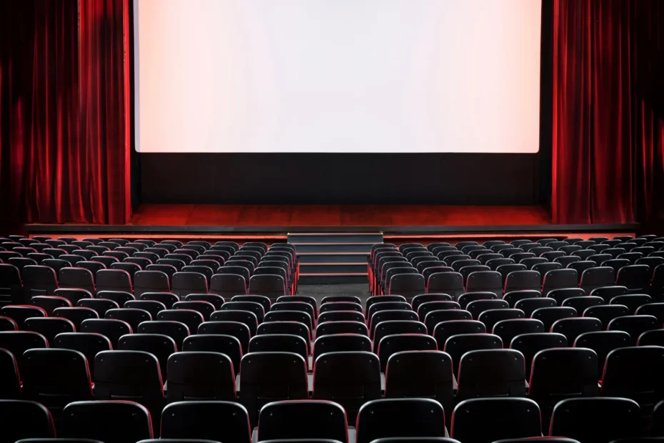 Digitalisering av teater: Från streaming till VR-föreställningar